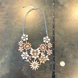 New York & Co necklace